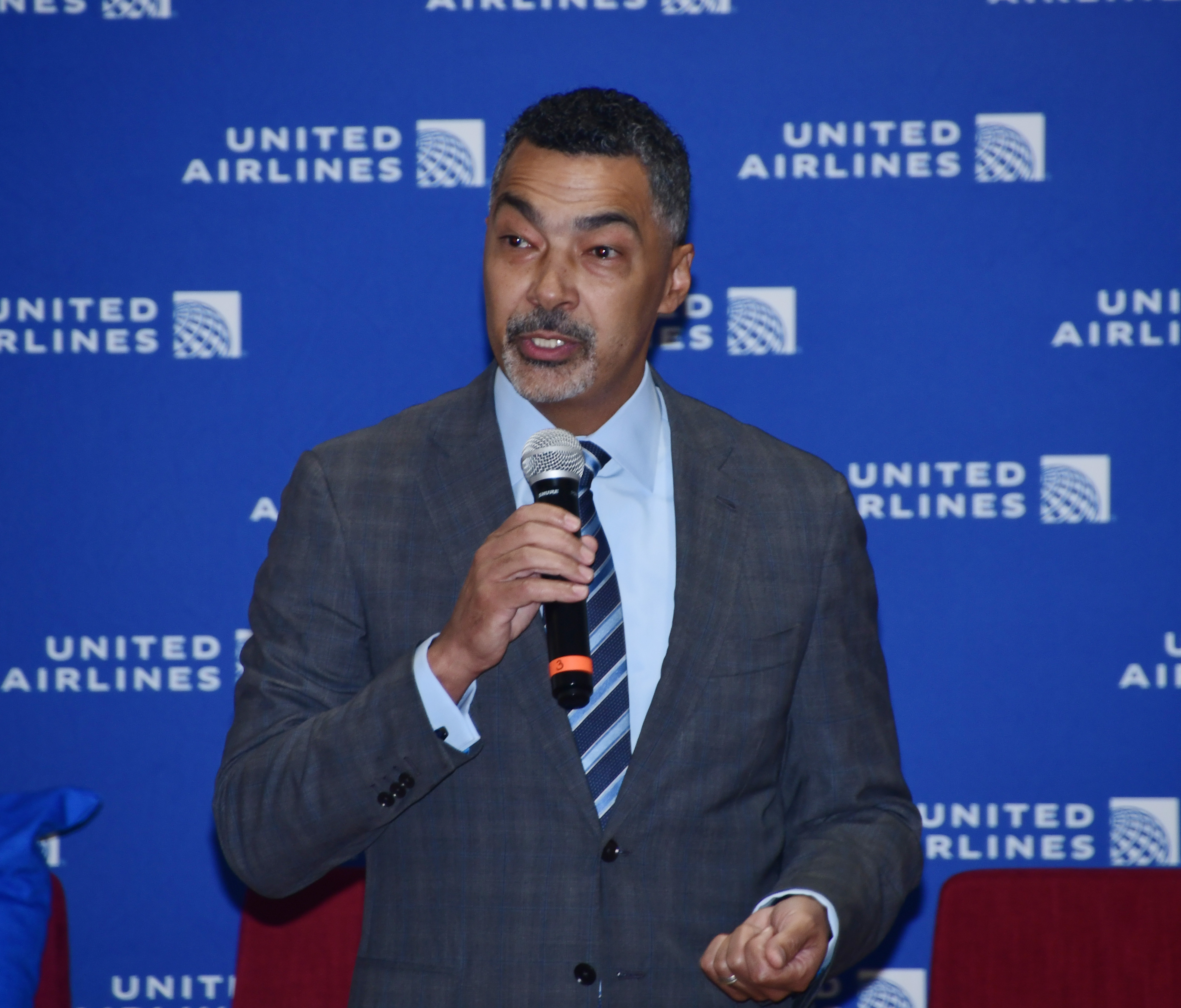 United Airlines President Brett Hart