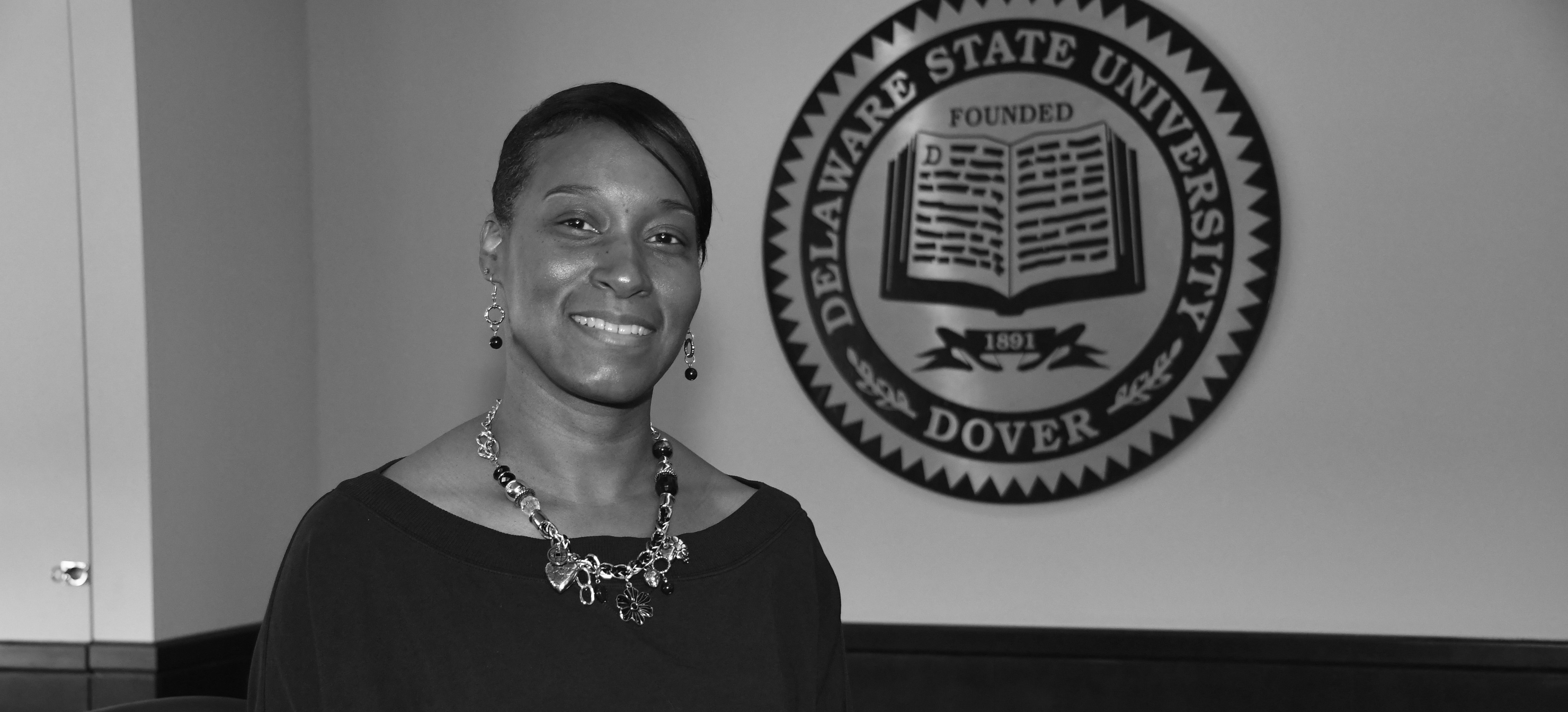 Tamara Stoner's exploits as a track star in high school and college has won her an induction into the Delaware Track and Field Hall of Fame.