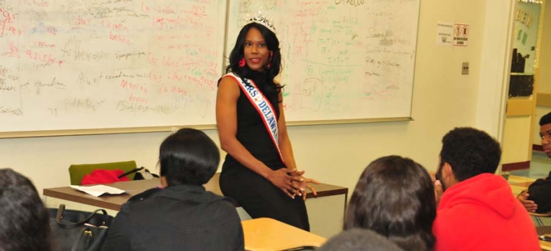 DSU Alumna Returns to Share Life Experiences with Students