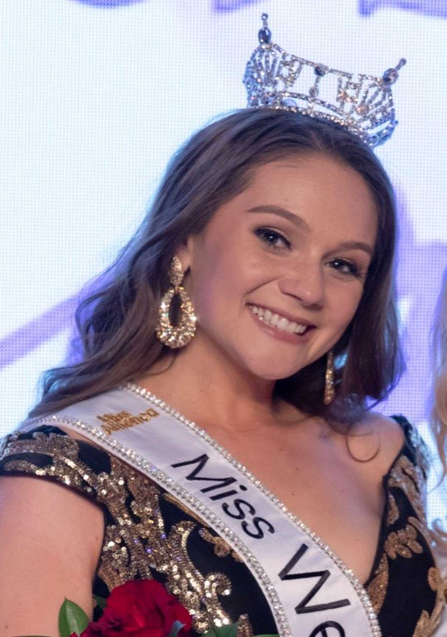 Alumna Wins Miss West Virginia Title Will Vie For Miss America   00000000 Elizabeth Lynch 